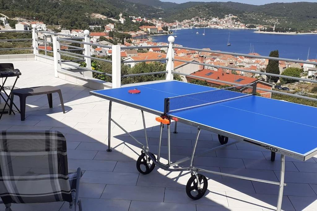 Vis - Luxury Holiday Villa With Swimming Pool 外观 照片